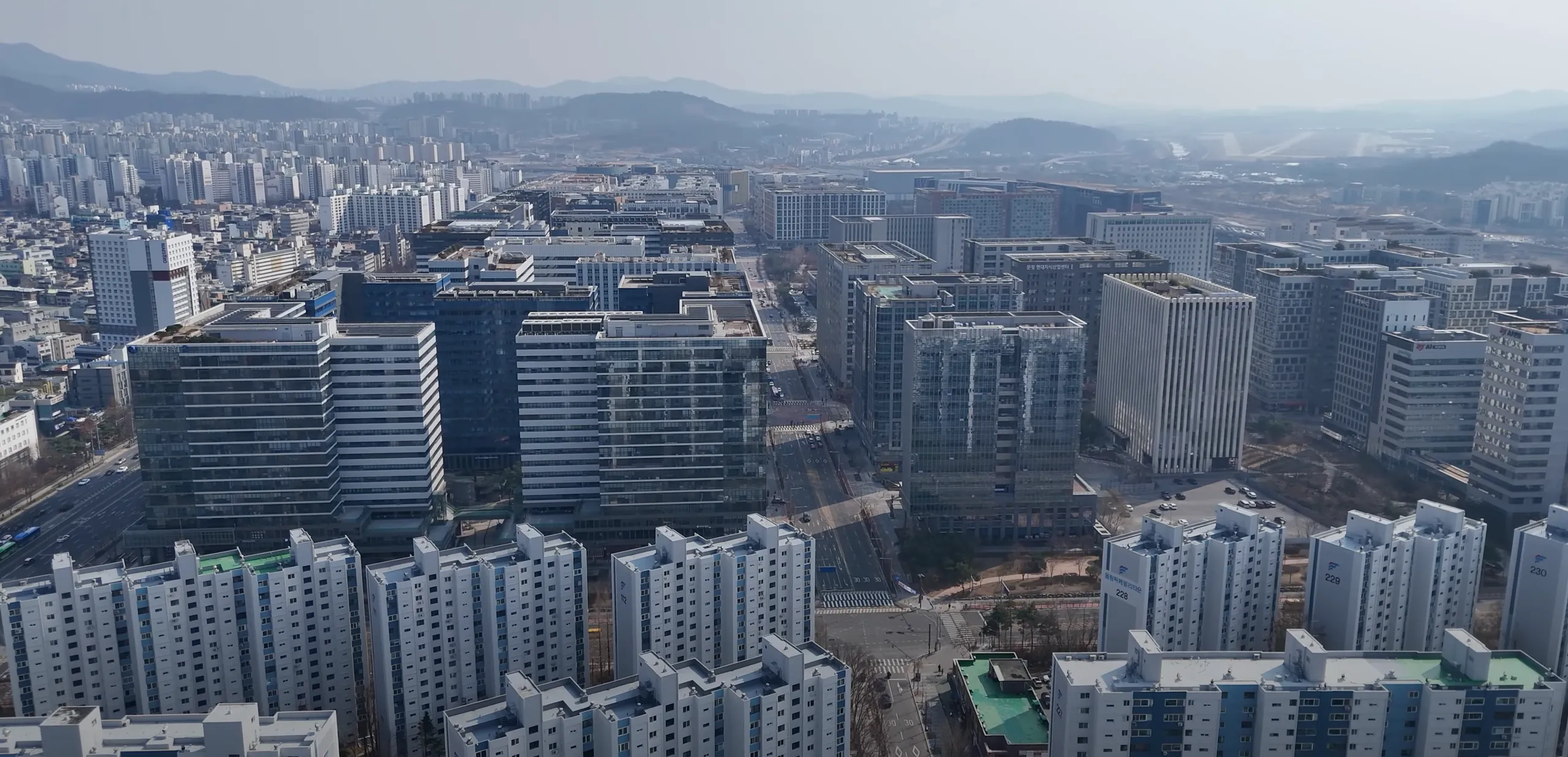올림픽훼밀리타운 전경 (가락시장 방면)